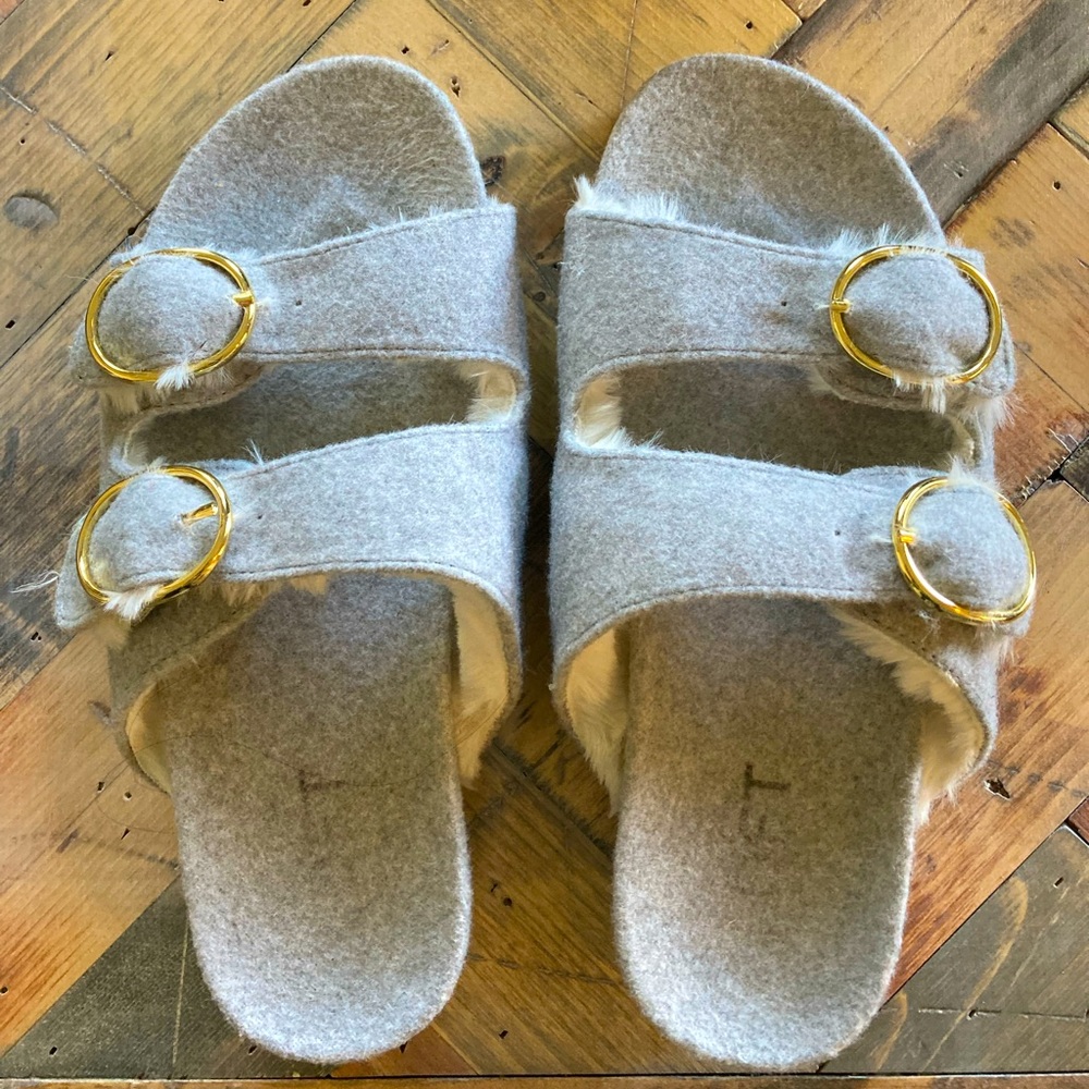 LOFT gray slippers